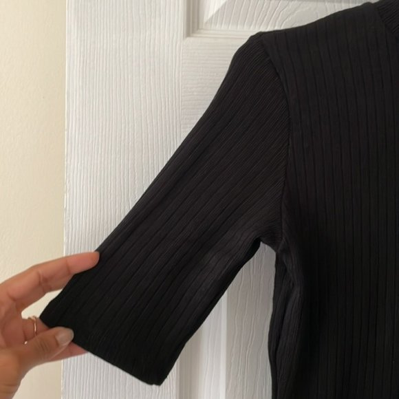 Zara High Neck Cropped Ribbed Top - Picture 4 of 4